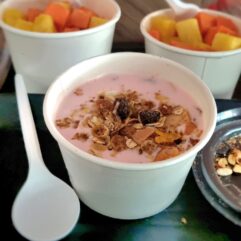 Cereal con yogurt o kumis